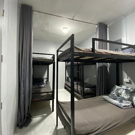 Can Accommodate Up To 10 Guest Near Virac Airport Exterior foto