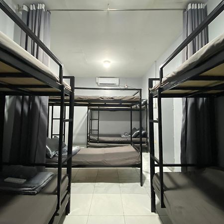 Can Accommodate Up To 10 Guest Near Virac Airport Exterior foto