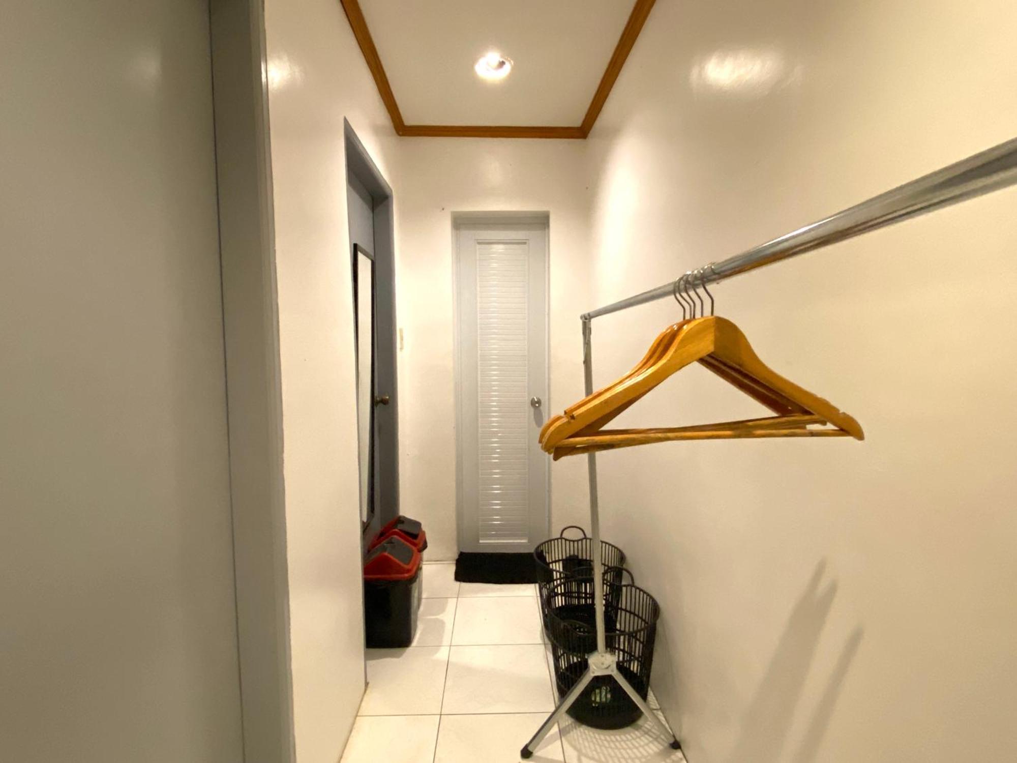 Can Accommodate Up To 10 Guest Near Virac Airport Exterior foto