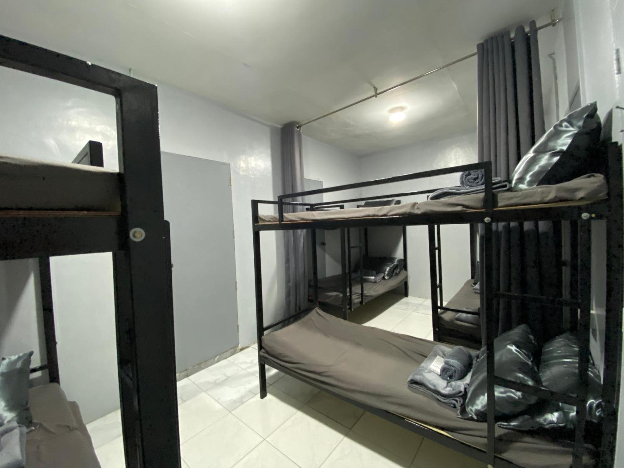 Can Accommodate Up To 10 Guest Near Virac Airport Exterior foto