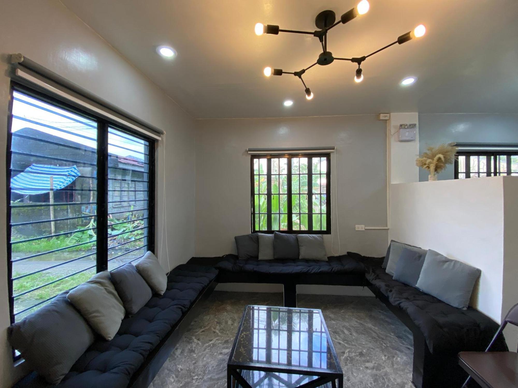 Can Accommodate Up To 10 Guest Near Virac Airport Exterior foto