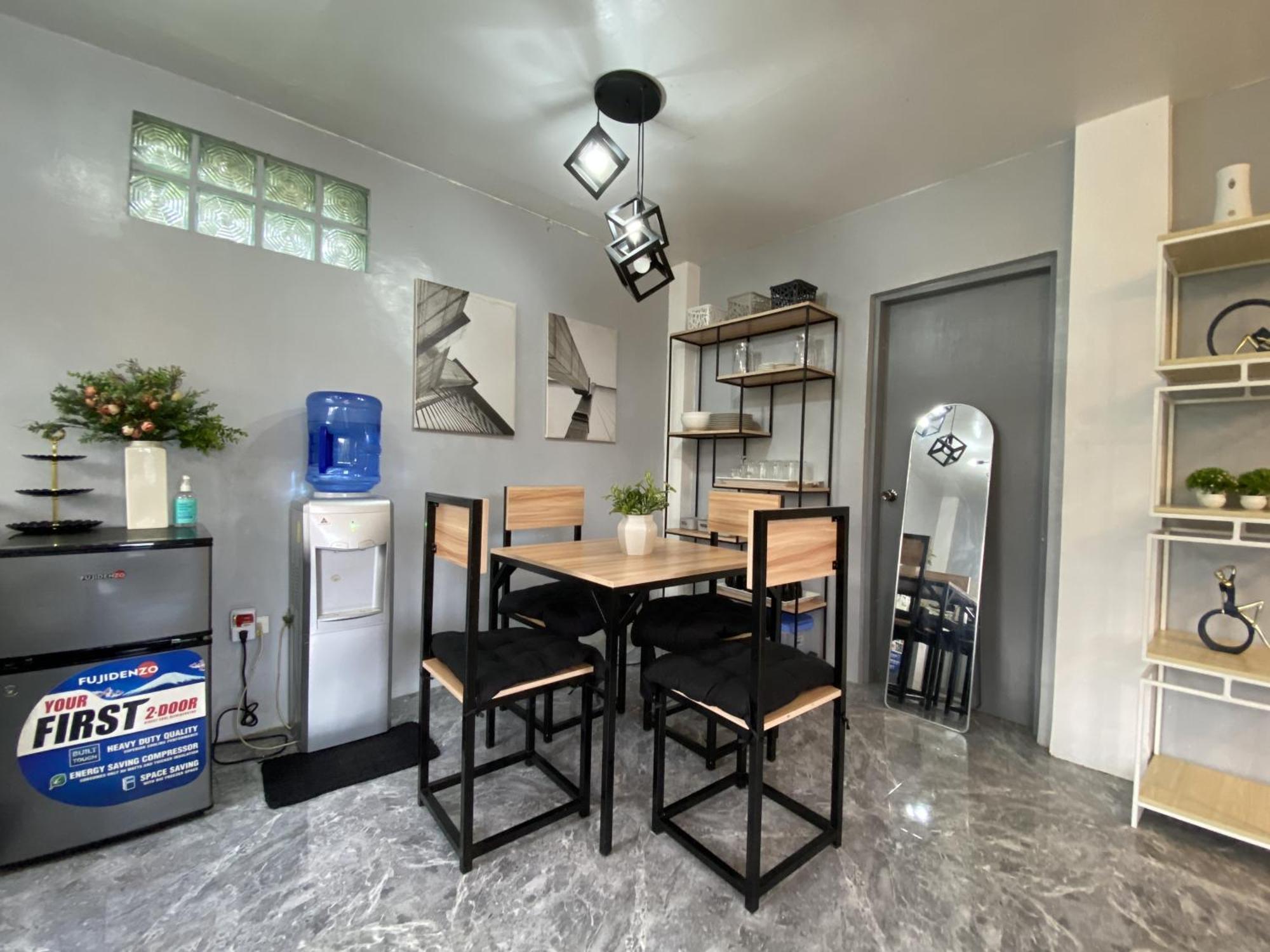 Can Accommodate Up To 10 Guest Near Virac Airport Exterior foto